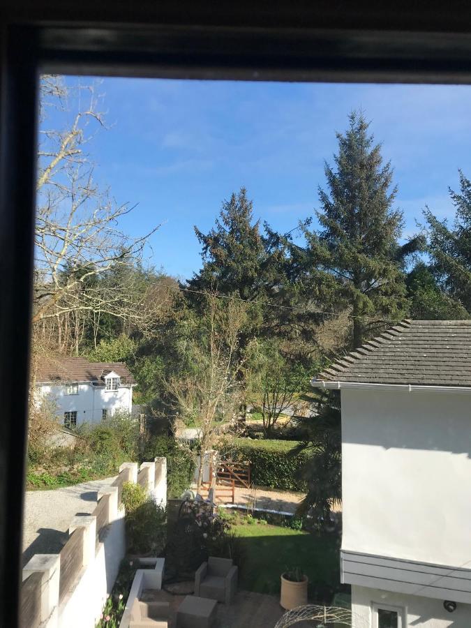 Winnie'S Corner - Self Contained Within The Grounds Of Another Property, In An Idyllic Wooded Setting Carlyon Bay Esterno foto